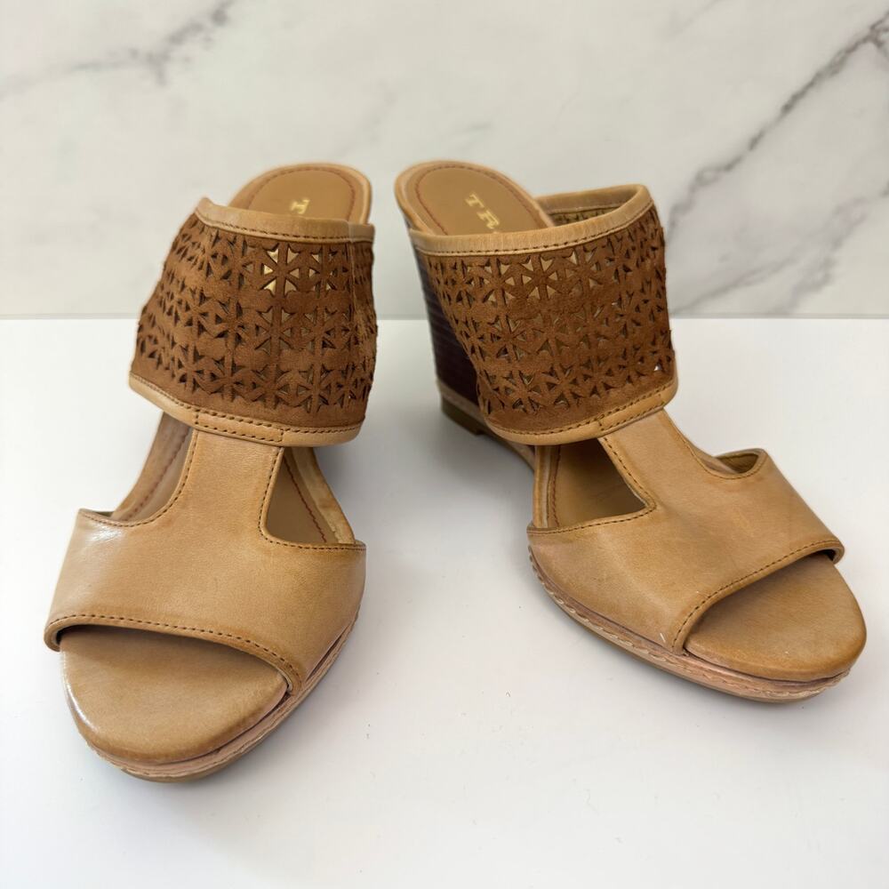 Trask Womens Payton Perforated Wedge Sandals Size 6.5 Leather Boho Minimal Tan
